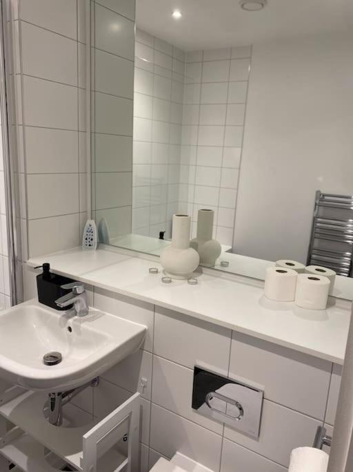Central Manchester-1Br Apartment Free Parking-Cinema Room Kültér fotó